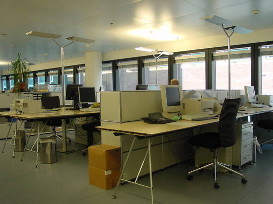AKM, Basel
